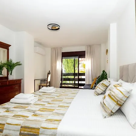 Luxe Puerto Banus Apartment Marbella