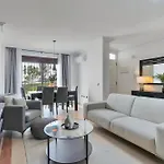 Luxe Puerto Banus *