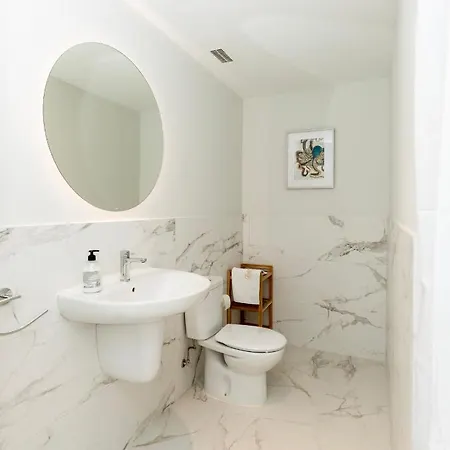 Luxe Puerto Banus 아파트 *