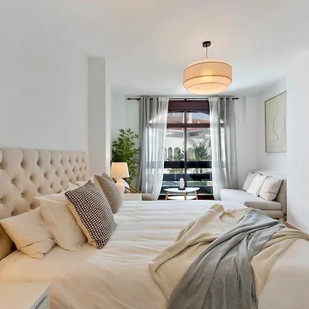 Luxe Puerto Banus Apartment Marbella